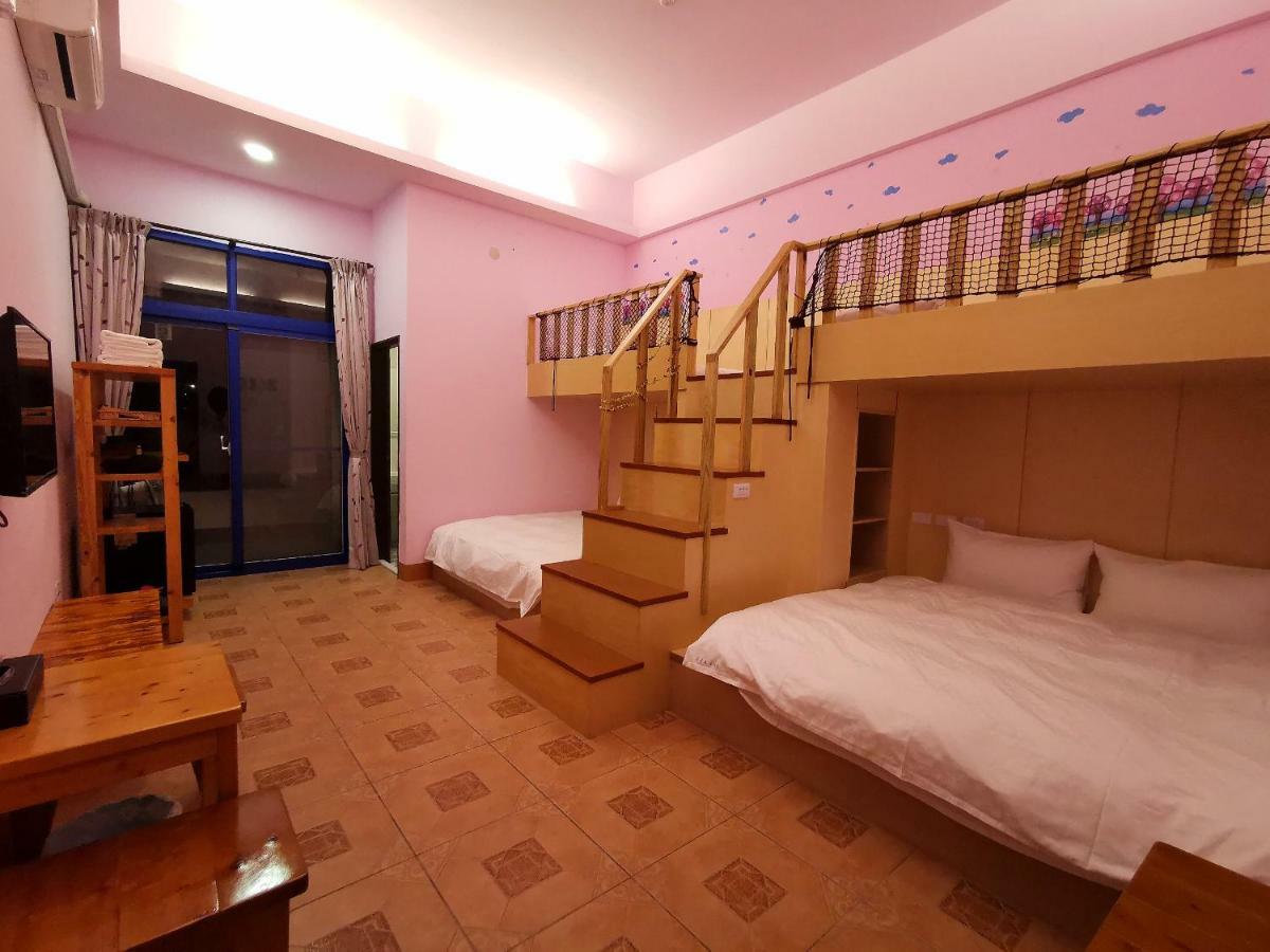 Love Ocean & Happy Bay Homestay Donggang Buitenkant foto