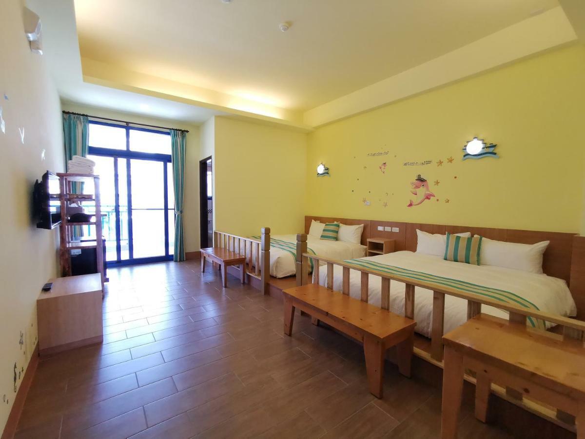 Love Ocean & Happy Bay Homestay Donggang Buitenkant foto