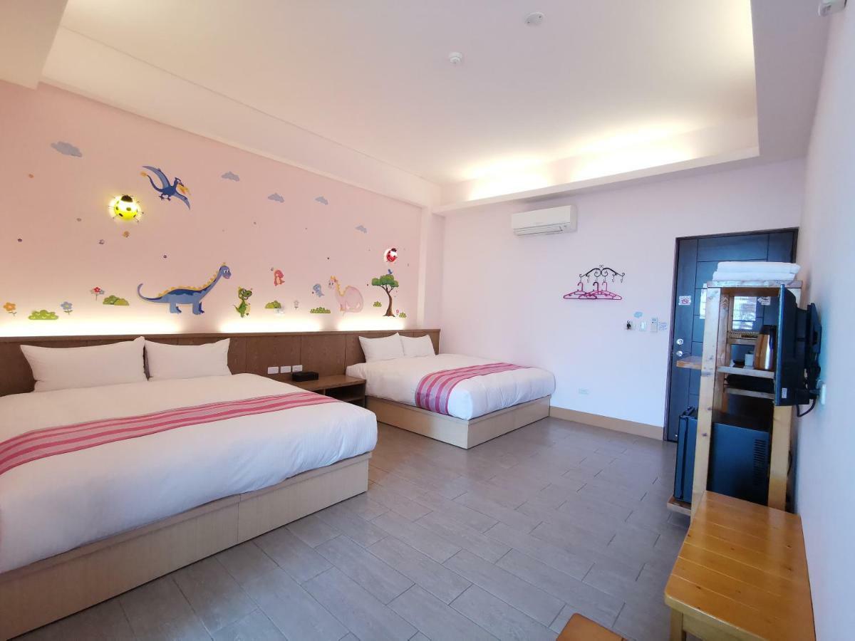 Love Ocean & Happy Bay Homestay Donggang Buitenkant foto